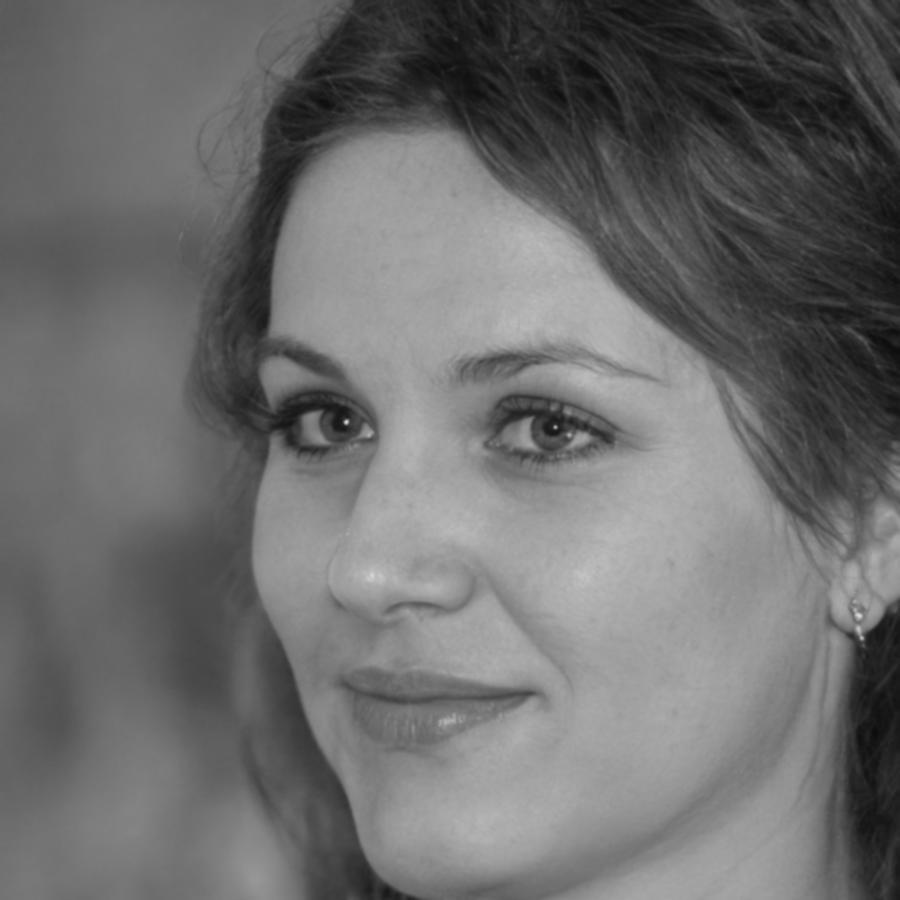 Instructor Daryna Kovalchuk, lead educator at Torvanel Omi